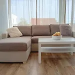 Apartments Villa Odesa With Shared Pool
