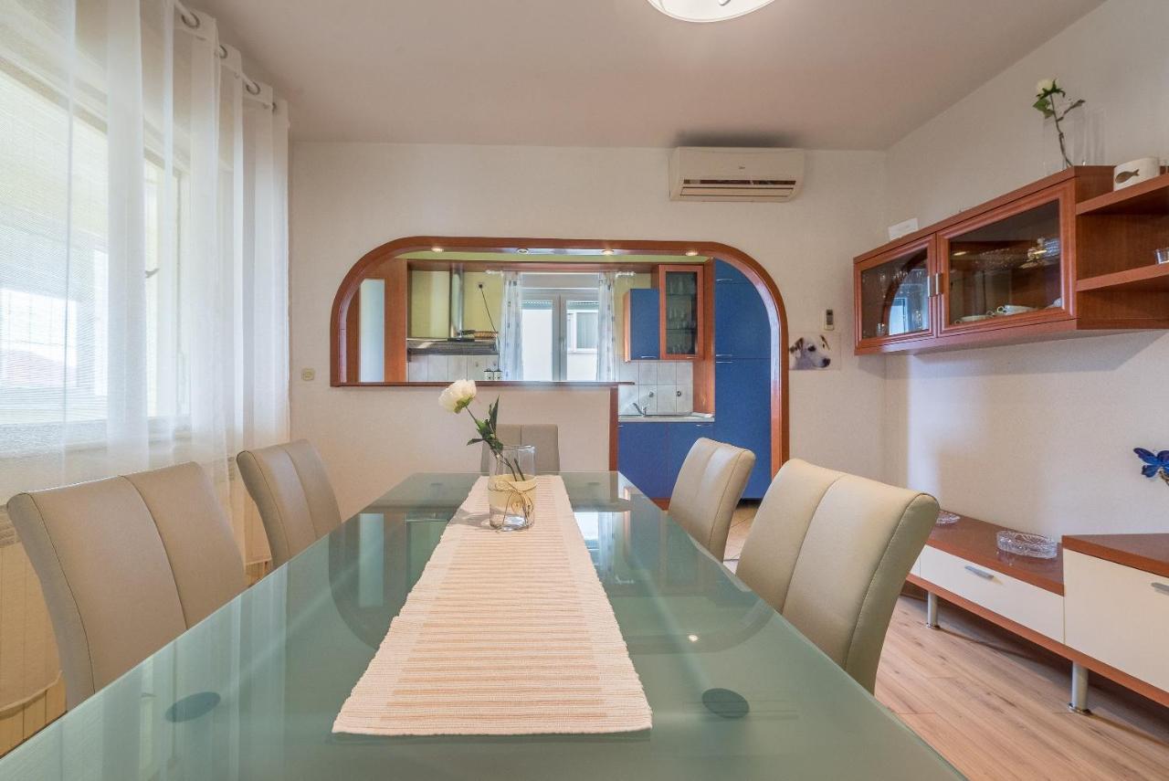 Apartment Odesa With Shared Pool