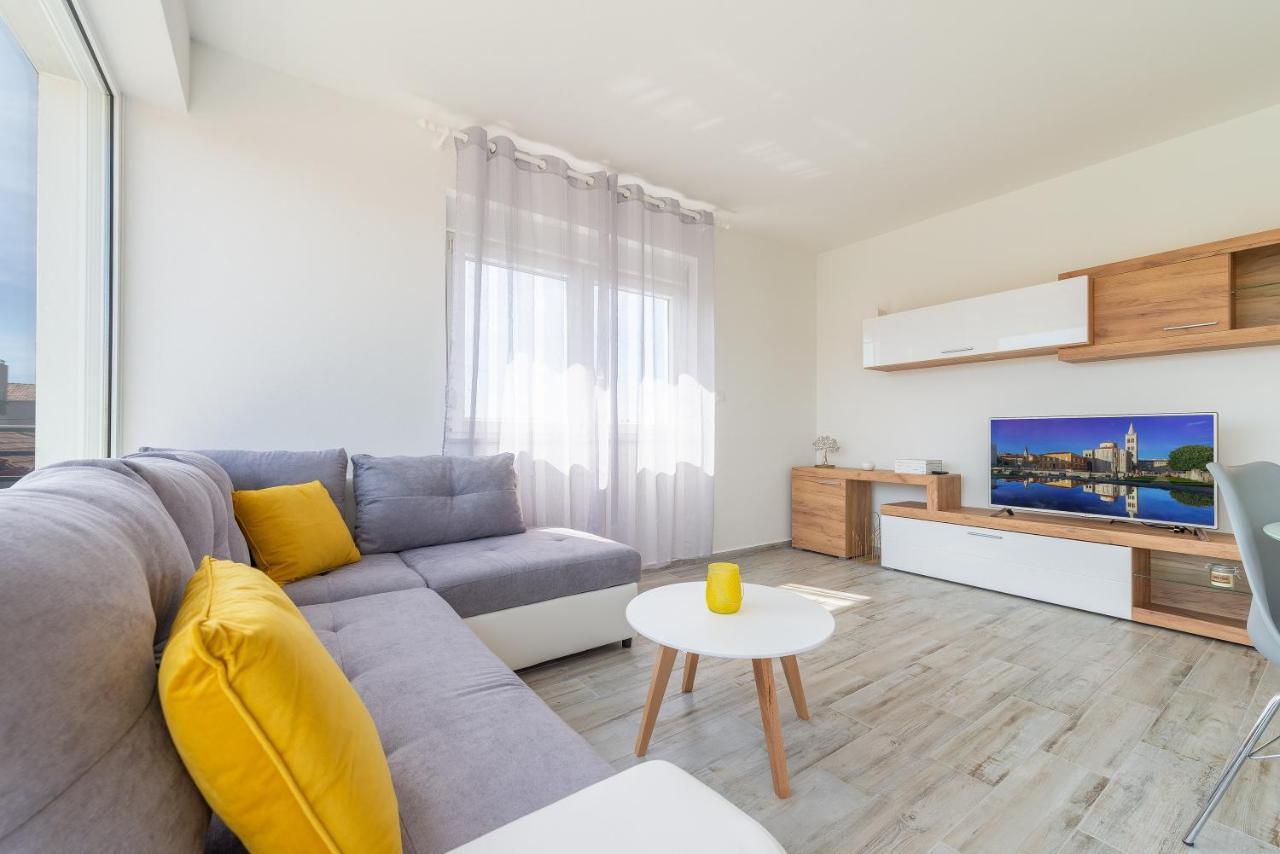 Odesa With Shared Pool Apartment Zadar