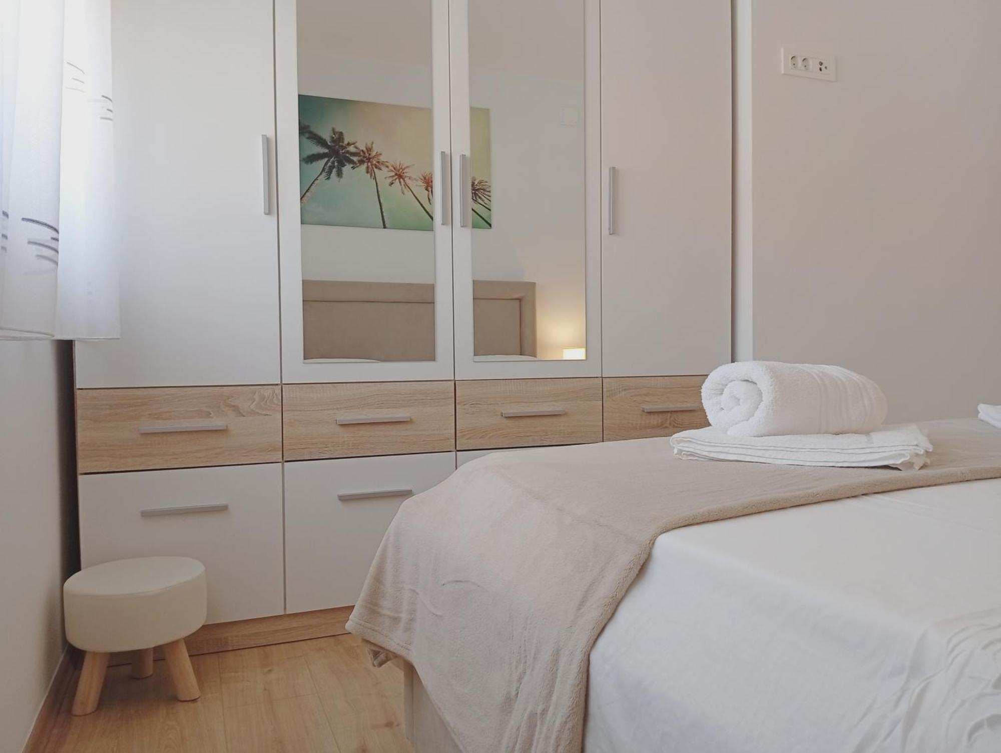 Apartment Odesa With Shared Pool *